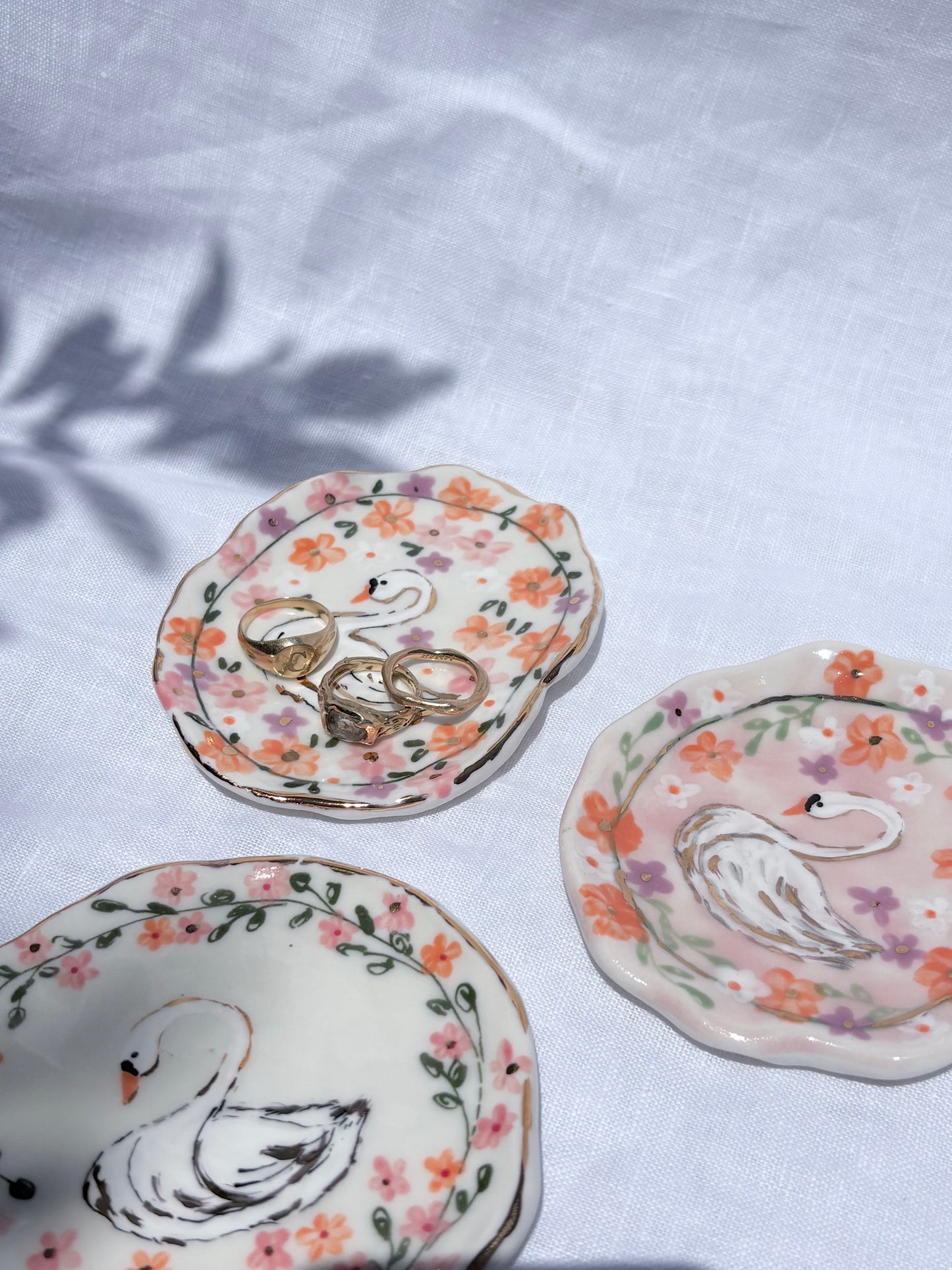 Swan Lake Trinket 🦢💐✨14k Gold Lustre Item ✨