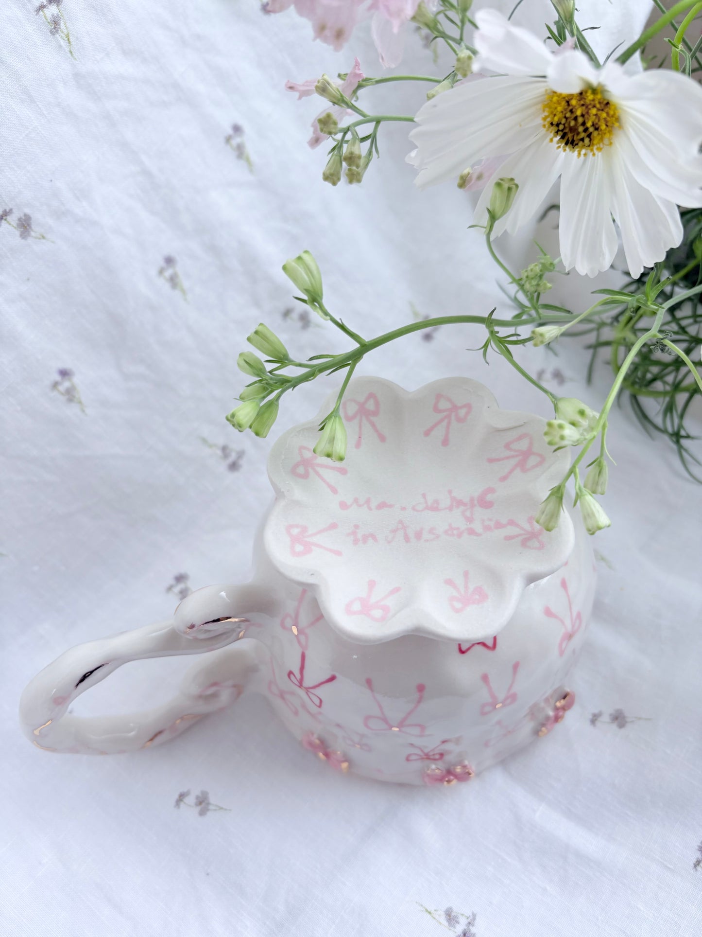 Christmas bows🎀✨Gold Lustre Item ✨