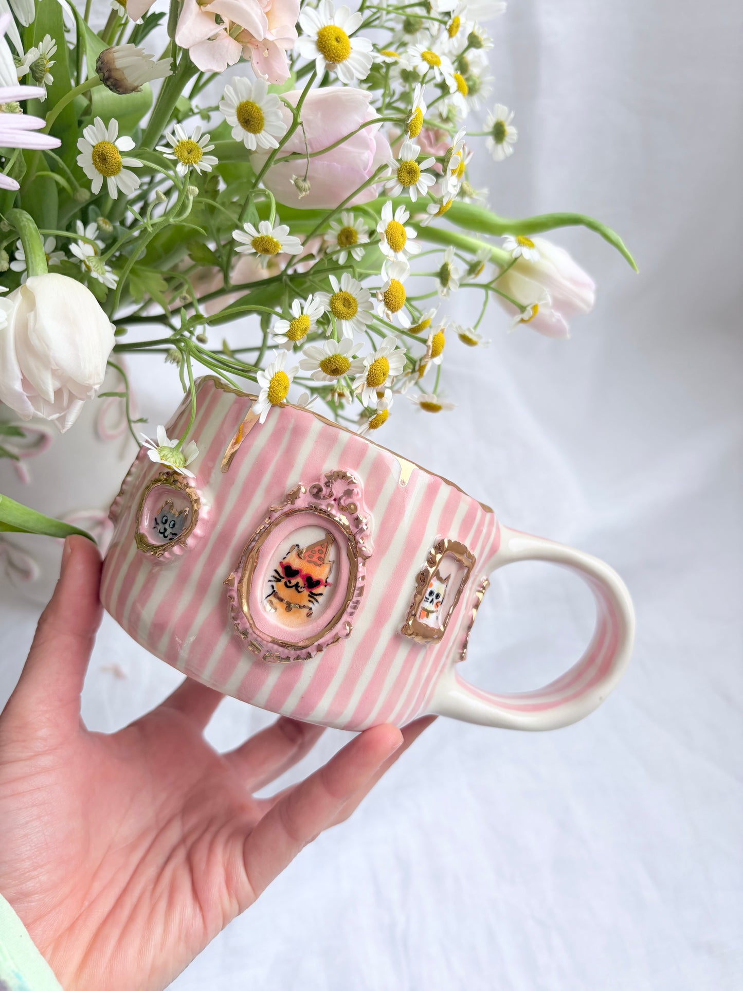 Candy Stripes Pet Gallery 🖼️ 💗 ✨14k Gold Lustre Item ✨