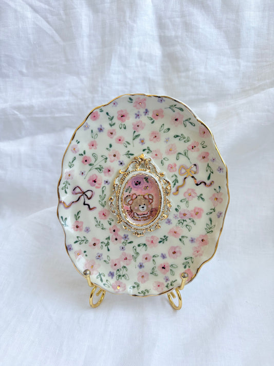 Honey Bear 🧸trinket ✨Gold Lustre Item ✨