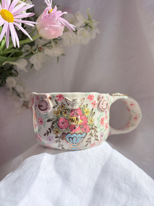 Sunday Morning 🧚‍♀️ 💐 Charm Mug ✨14k Gold Lustre Item ✨