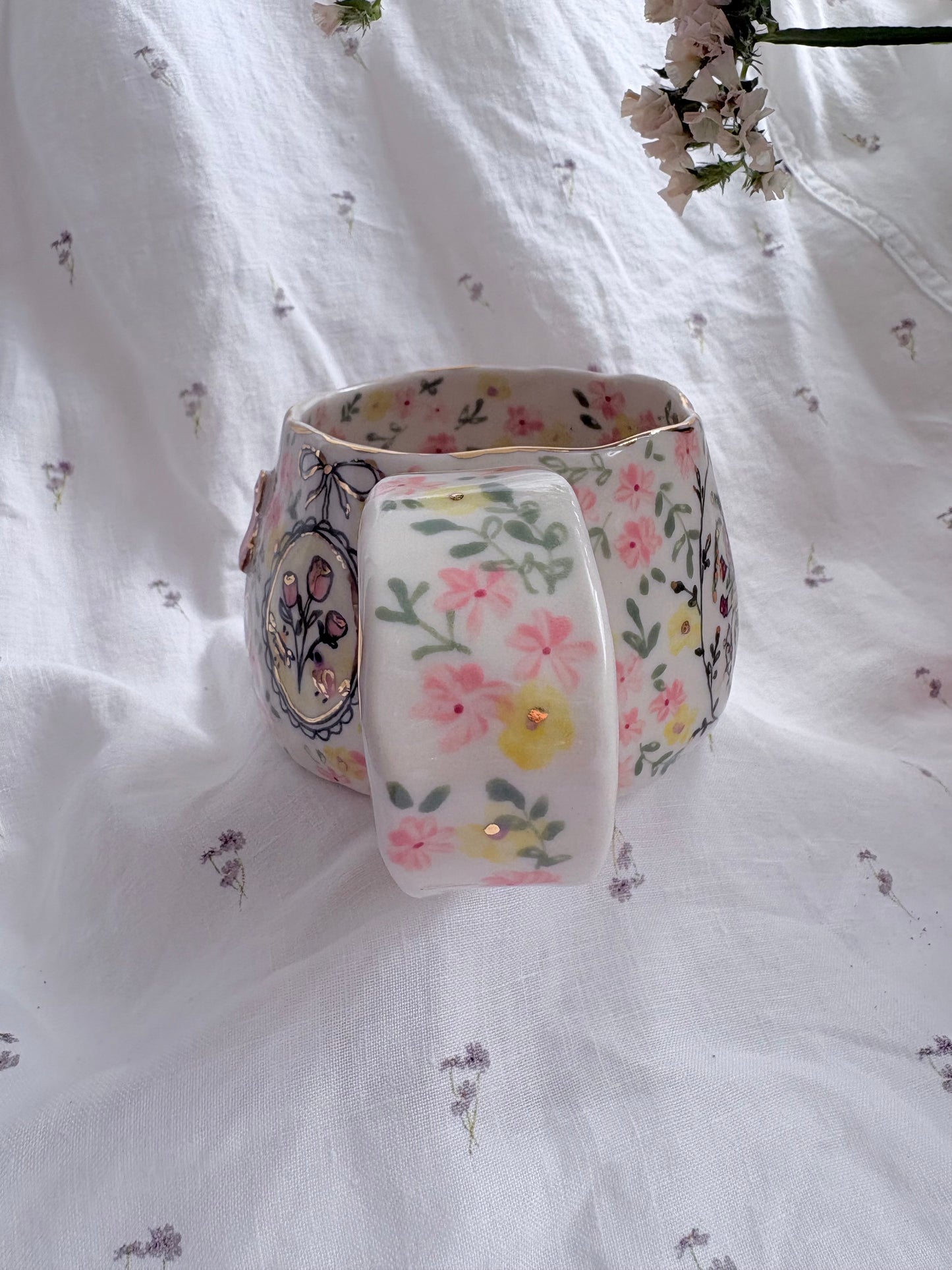 Miss January 💐 🧸💌✨14k Gold Lustre Item ✨