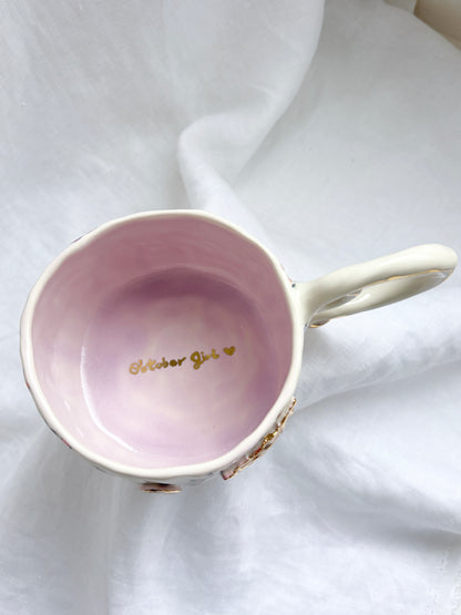October Girl 🦢⚖️ 💐✨14k Gold Lustre Item ✨