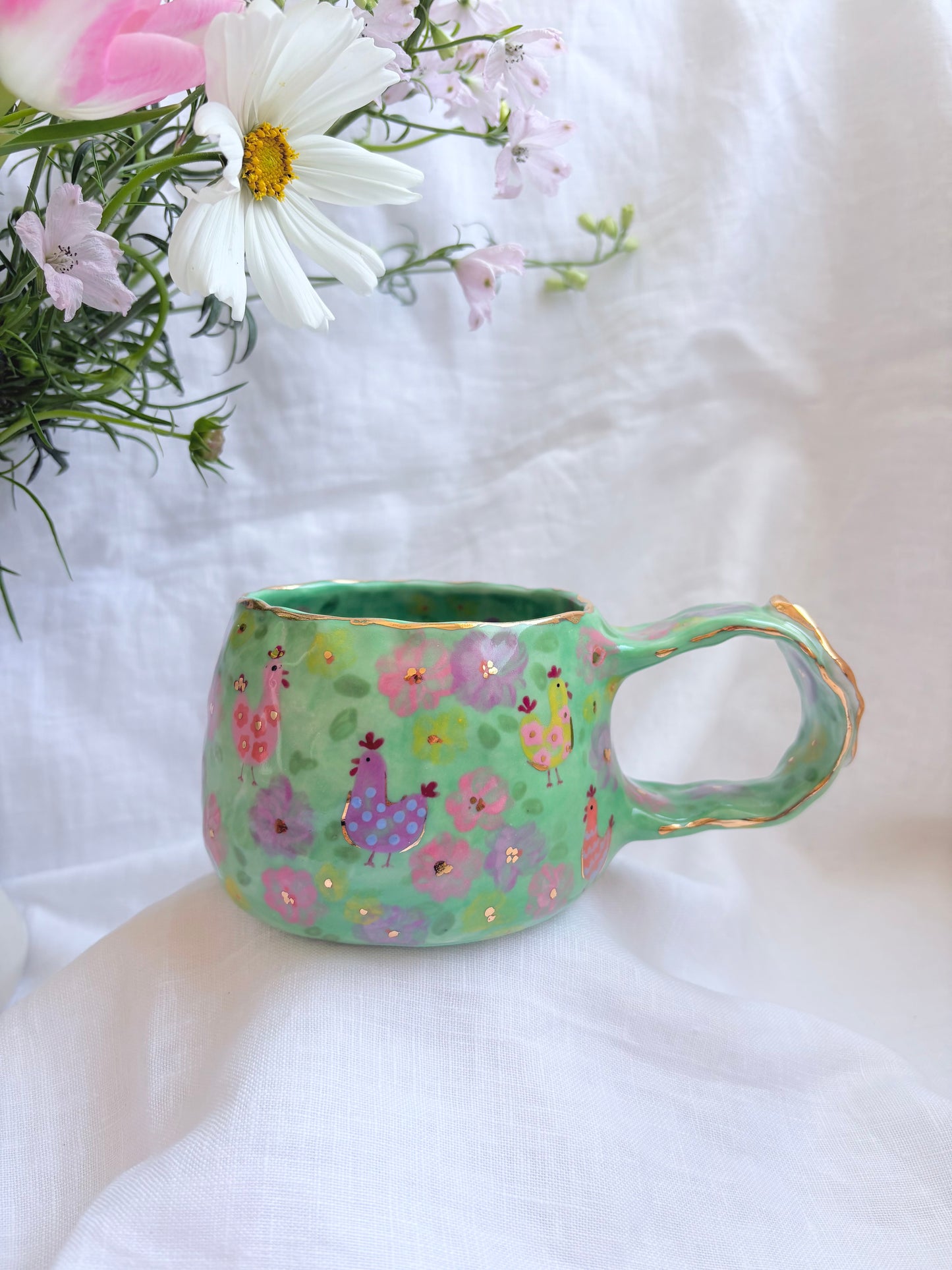 On the farm 🌺 🐓✨Gold Lustre Item ✨