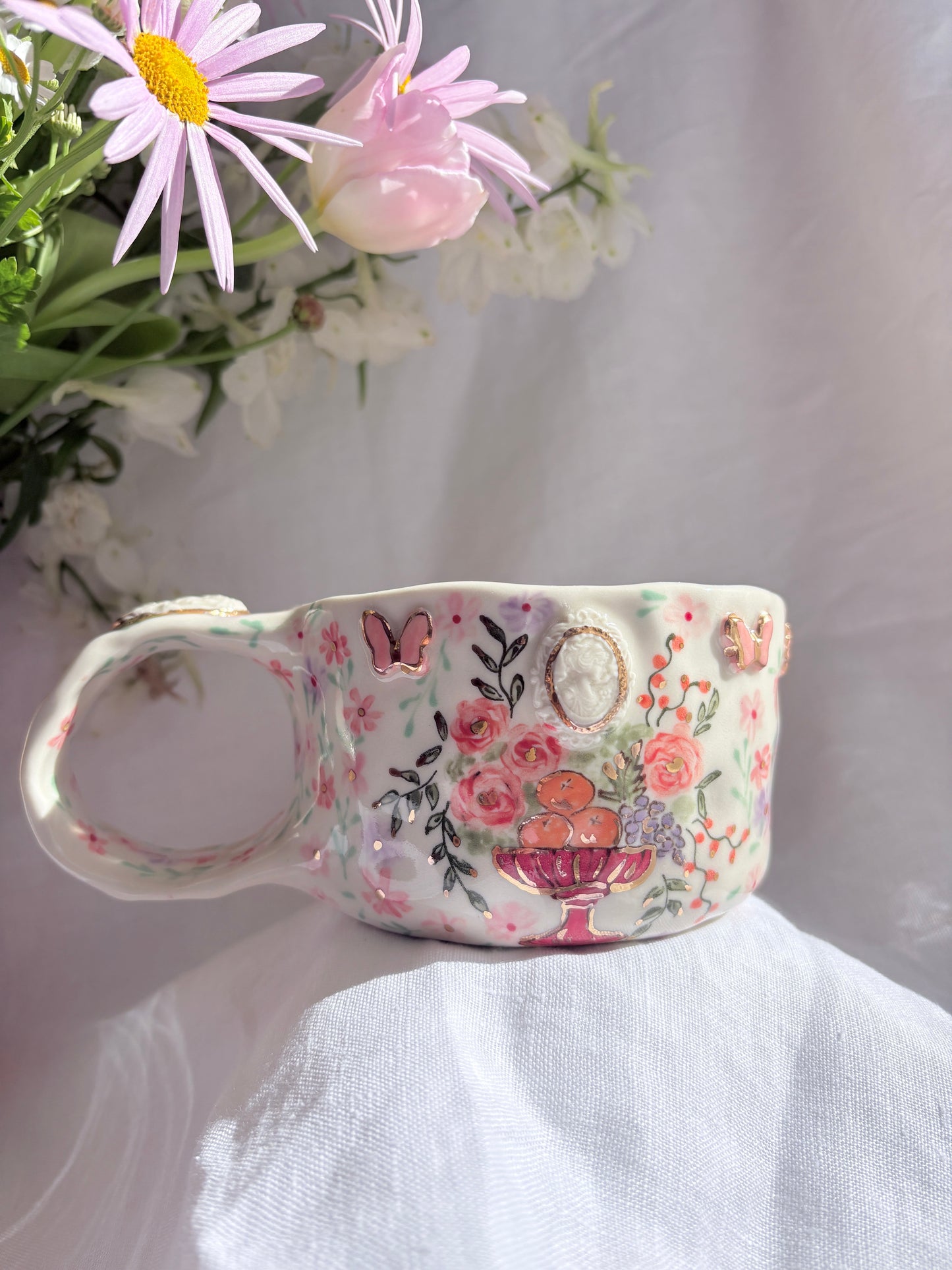 Sunday Morning 🧚‍♀️ 💐 Charm Mug ✨14k Gold Lustre Item ✨