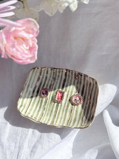 Candy Stripes Pet Gallery  🖼️  💚✨14k Gold Lustre Item ✨