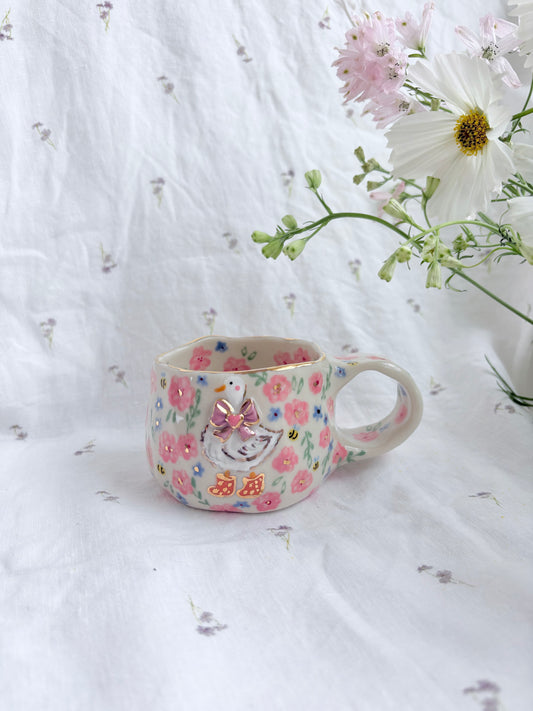 Fairy Goose 🦆 🎀 ✨Gold Lustre Item ✨ Espresso cup