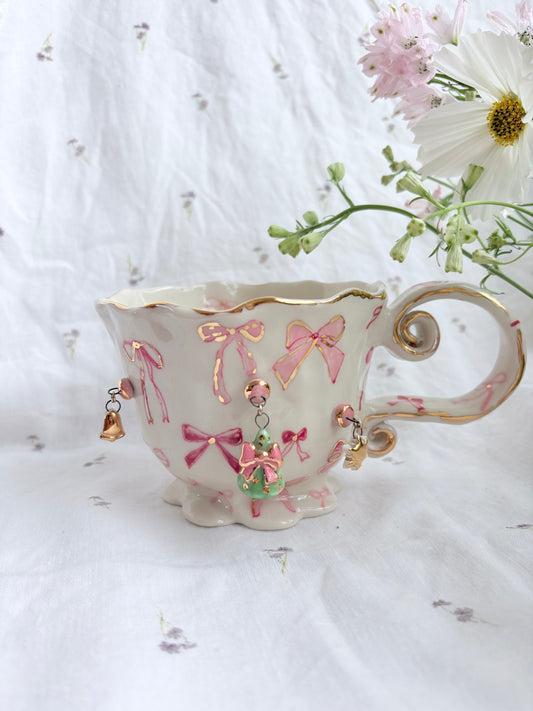 Christmas bows 🎀✨Gold Lustre Item ✨