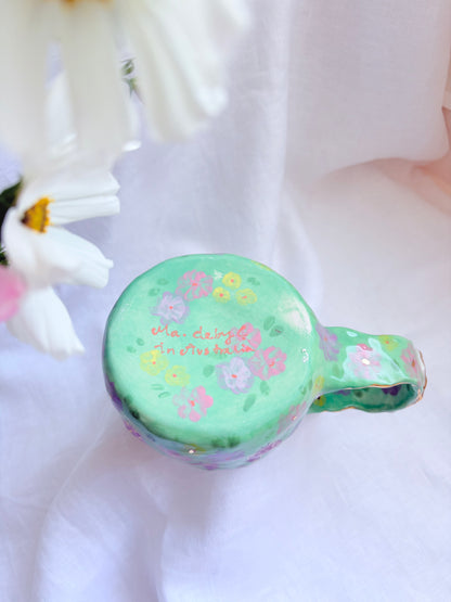 On the farm 🌺 🐓✨Gold Lustre Item ✨