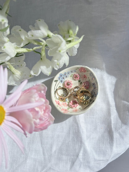 Fairy Garden 🧚‍♀️ 💐 Ring Dish✨14k Gold Lustre Item ✨