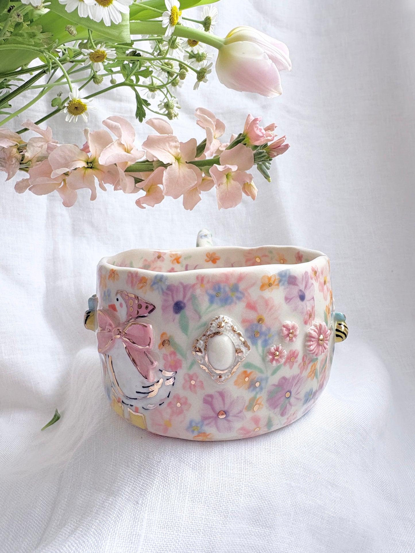 Fairy Garden 🧚‍♀️🐝🪿 💐✨14k Gold Lustre Item ✨