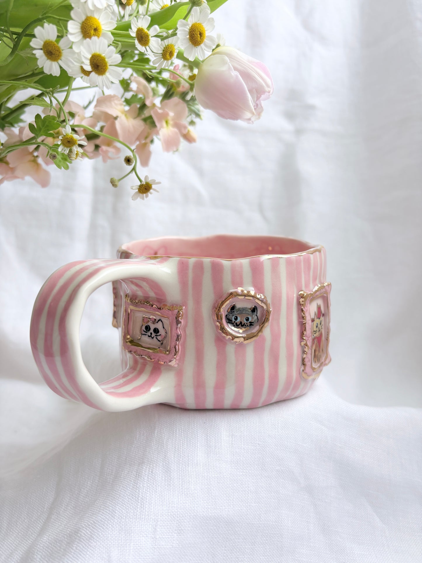 Candy Stripes Pet Gallery  🖼️ 💗 ✨14k Gold Lustre Item ✨