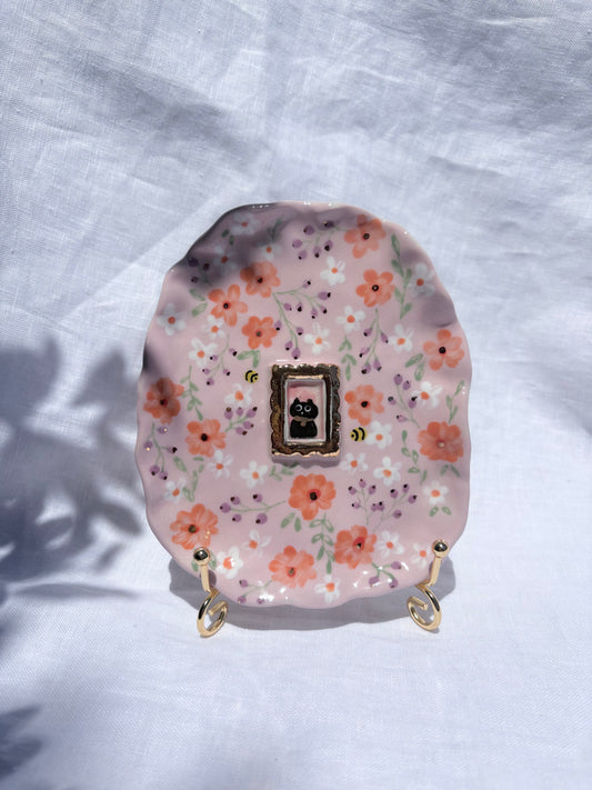 Pet Gallery Trinket  🖼️ 🌼🌺 ✨14k Gold Lustre Item ✨