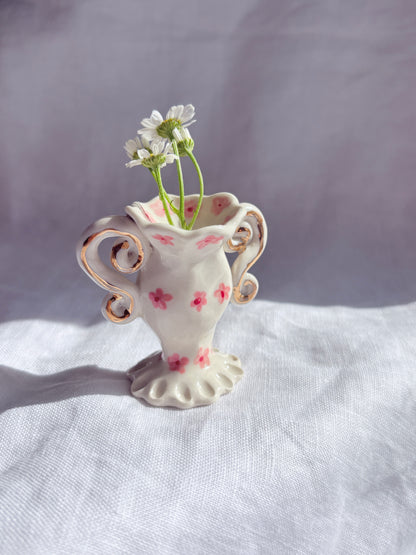 Swan Lake mini vase 🦢✨14k Gold Lustre Item ✨