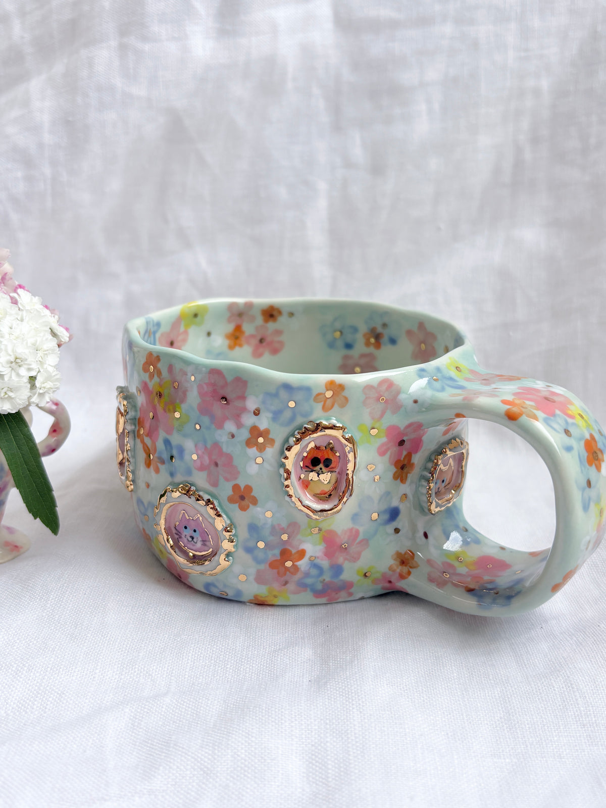 Pet Gallery  🖼️ 💙 ✨14k Gold Lustre Item ✨
