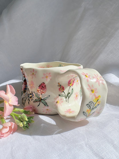 Sunday Morning 💐✨Gold Lustre Item ✨