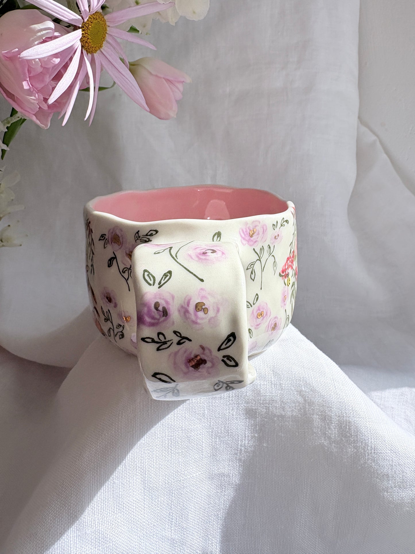 Sunday Morning 💐✨Gold Lustre Item ✨