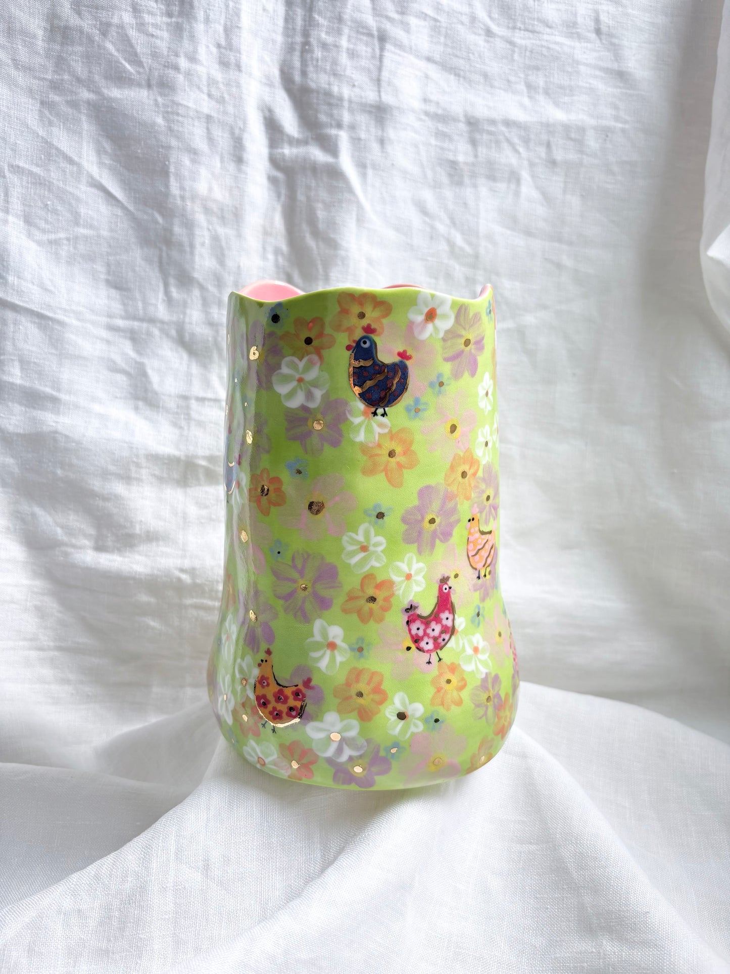 On the farm Vase 🐔💚✨14k Gold Lustre Item ✨
