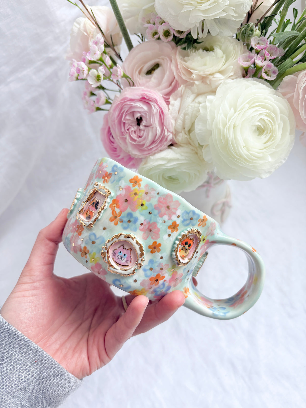 Pet Gallery  🖼️ 💙 ✨14k Gold Lustre Item ✨