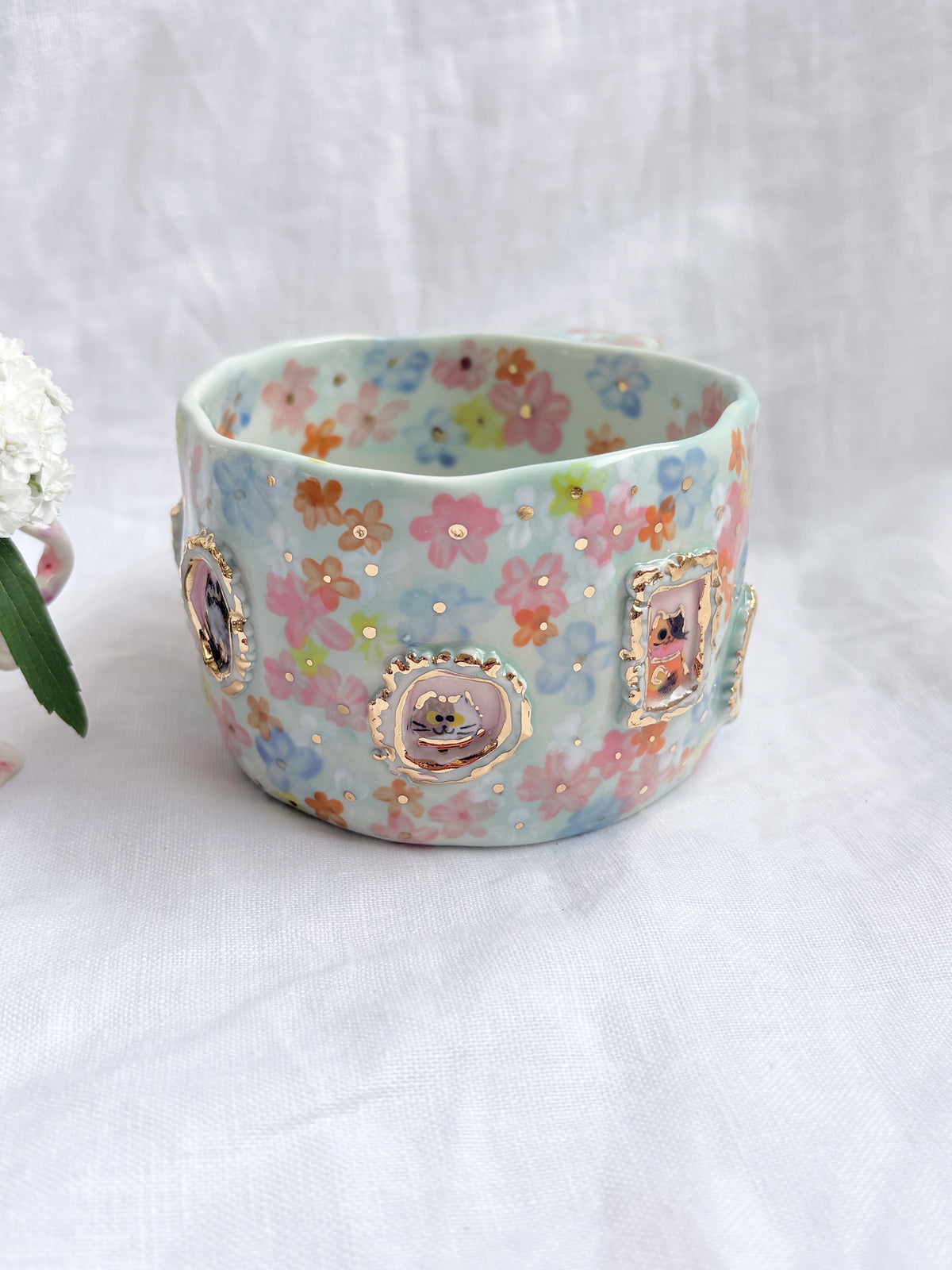 Pet Gallery  🖼️ 💙 ✨14k Gold Lustre Item ✨