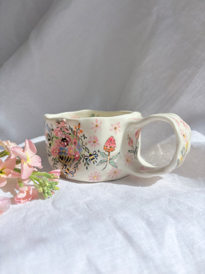 Sunday Morning 💐✨Gold Lustre Item ✨