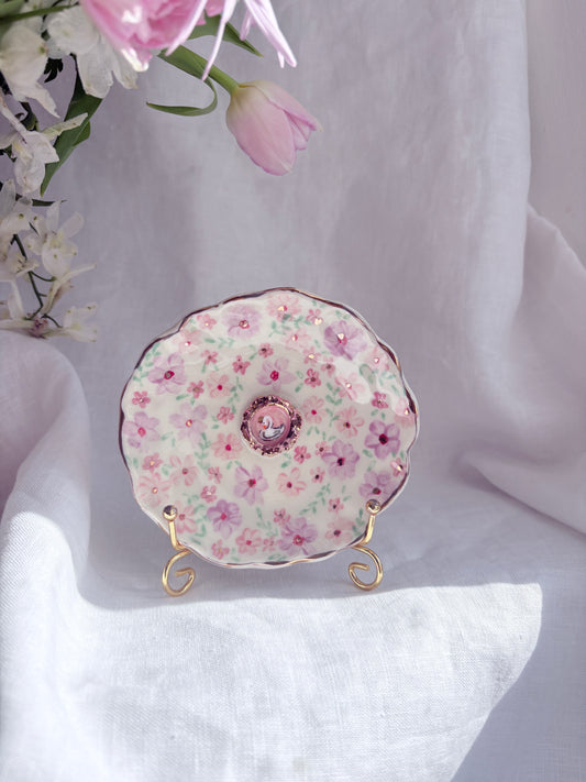 Swan Lake Ring Dish 🦢✨14k Gold Lustre Item ✨