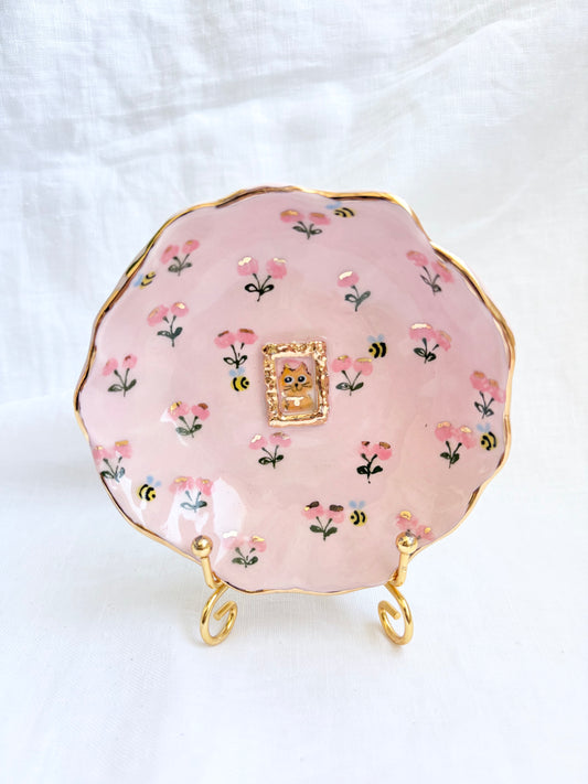 Miss Sassy 🐱 ring dish ✨Gold Lustre Item ✨