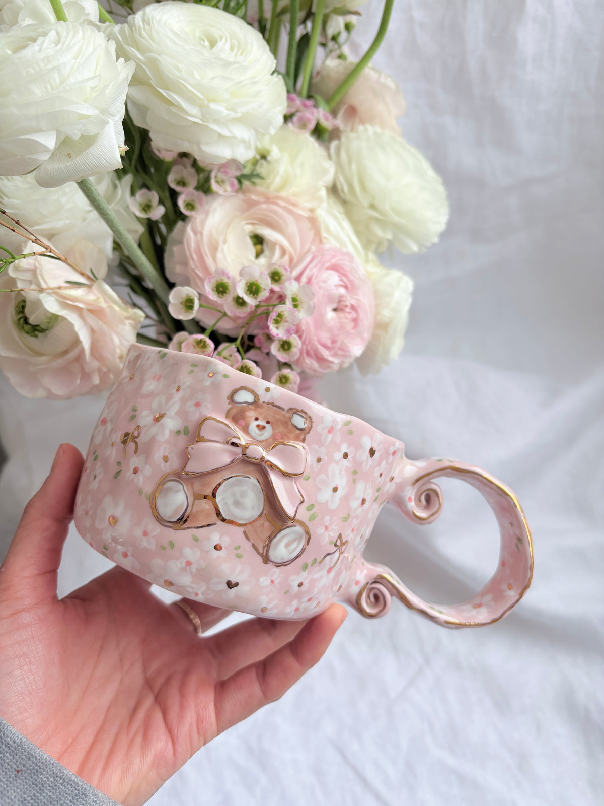 Honey Bear 🧸🌸✨14k Gold Lustre Item ✨