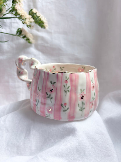 Fairy Goose 🦆 🎀 ✨14k Gold Lustre Item ✨