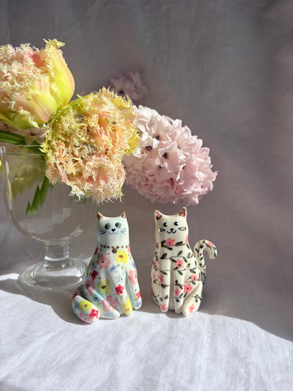 Little Fairy 🐱 ✨14k Gold Lustre Mini Figurine