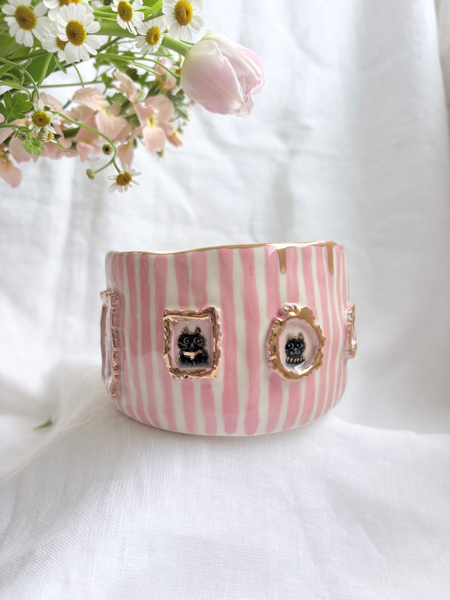 Candy Stripes Pet Gallery  🖼️ 💗 ✨14k Gold Lustre Item ✨