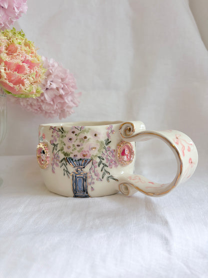 Sunday Morning 💐✨Gold Lustre Item ✨