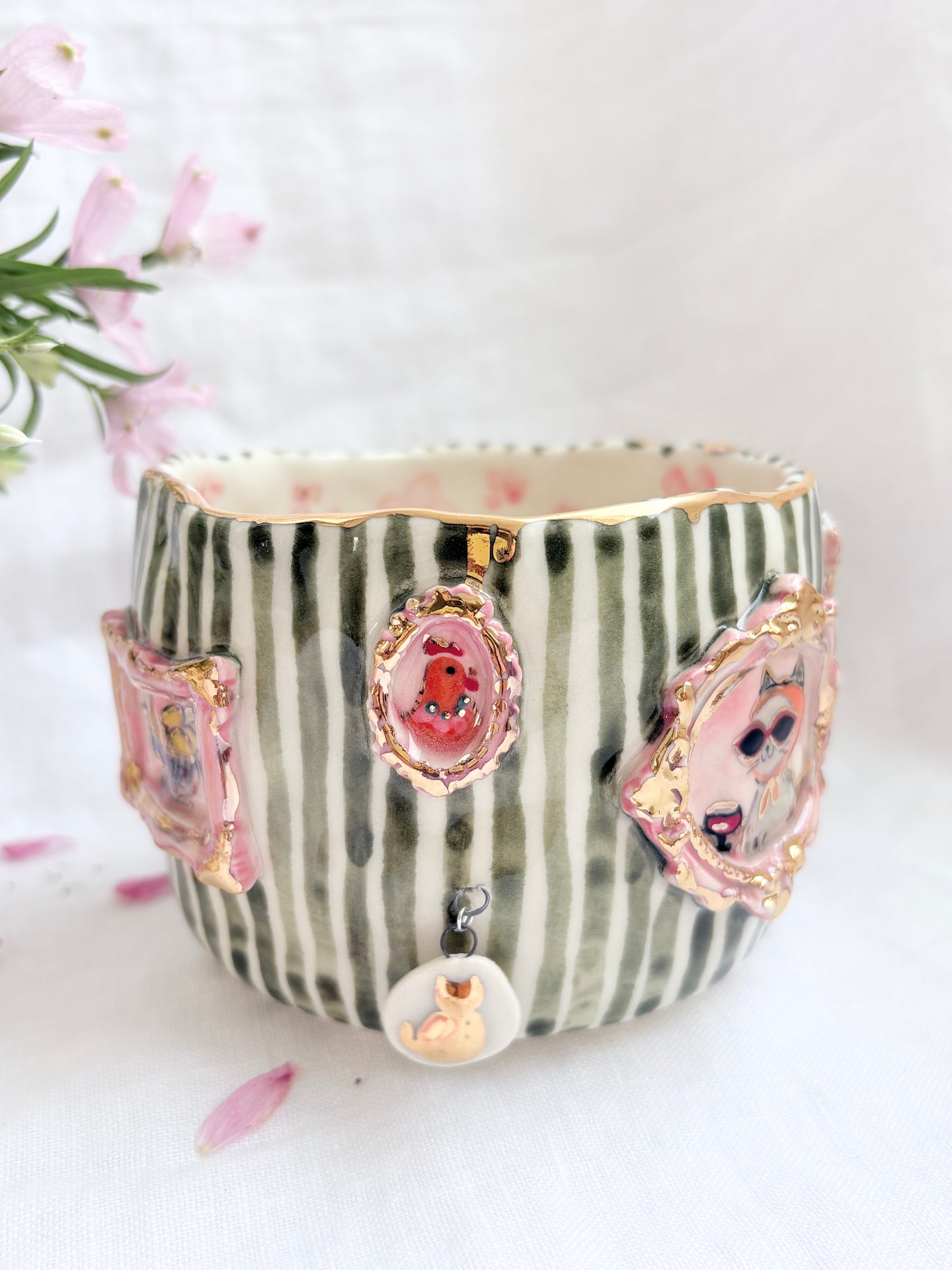 Candy Stripes Pet Gallery  🖼️ 💚 ✨14k Gold Lustre Item ✨