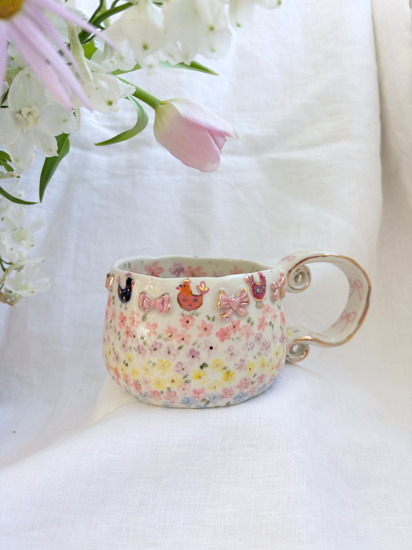 Spring has sprung🌸🌼🌺✨14k Gold Lustre Item ✨