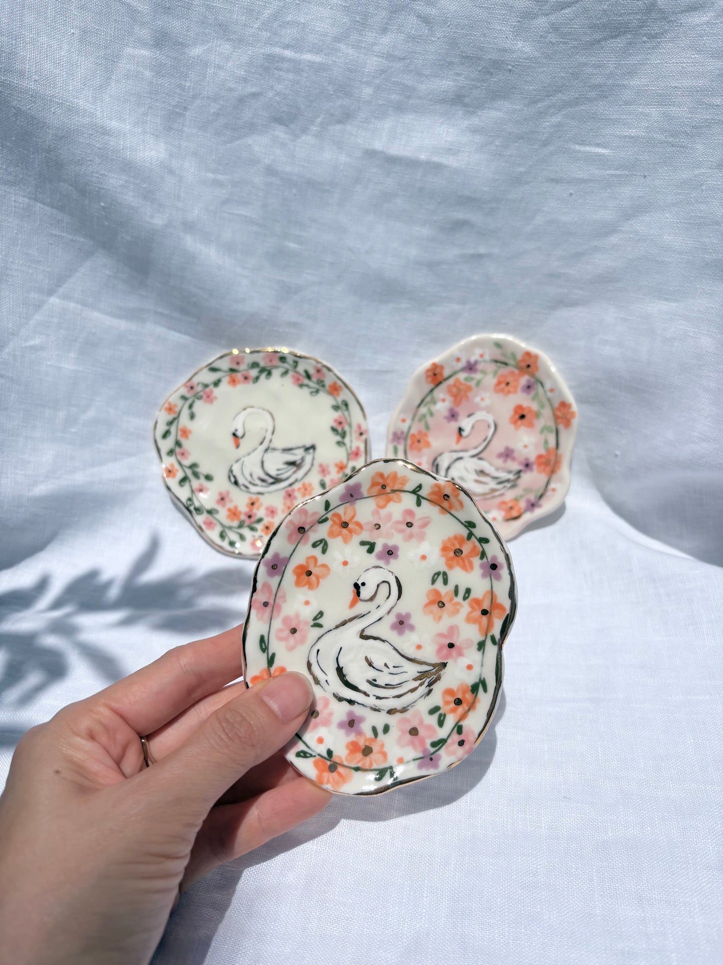 Swan Lake Trinket 🦢💐✨14k Gold Lustre Item ✨