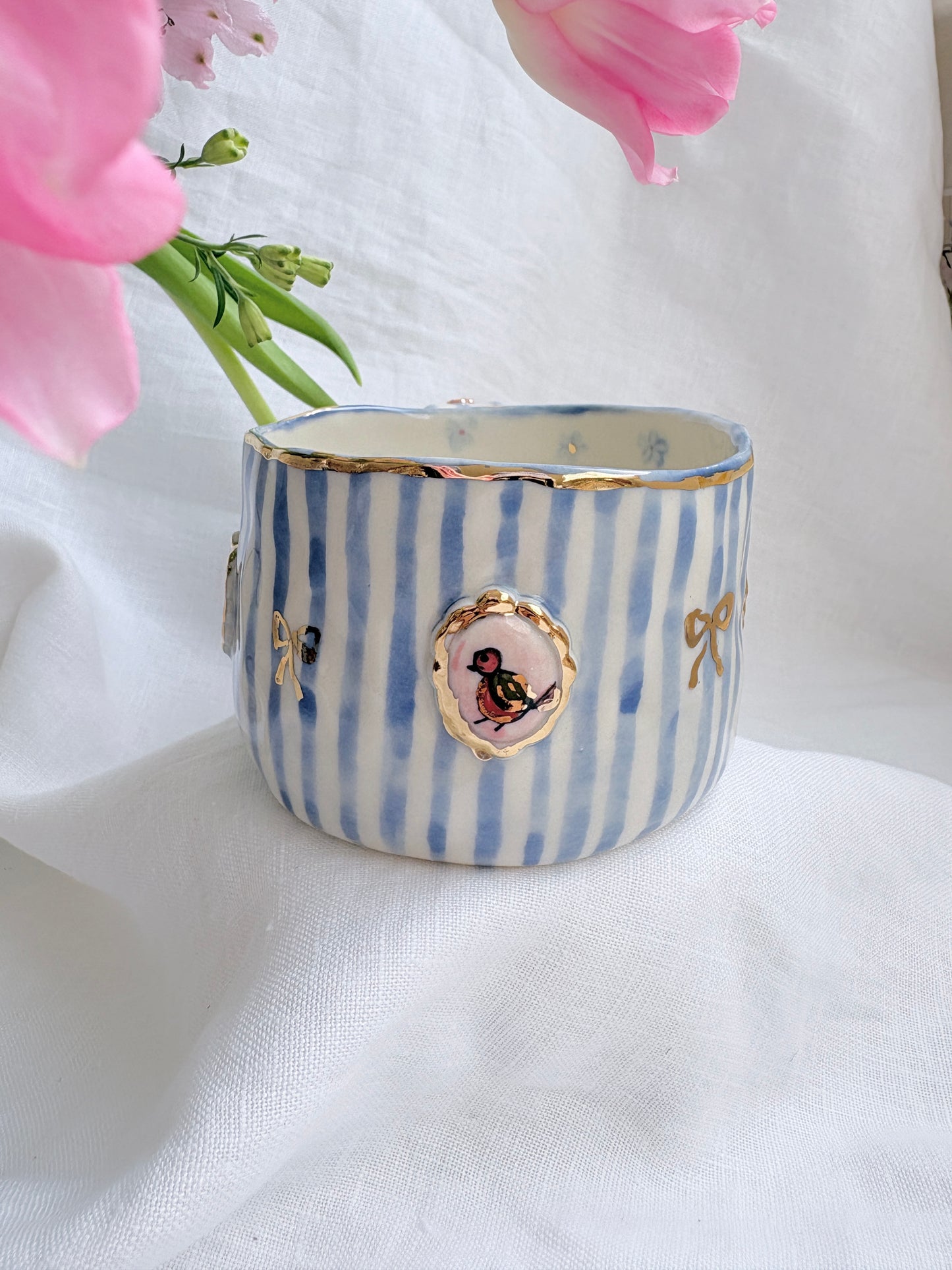 Pet Gallery  🖼️ 💙 ✨14k Gold Lustre Item ✨