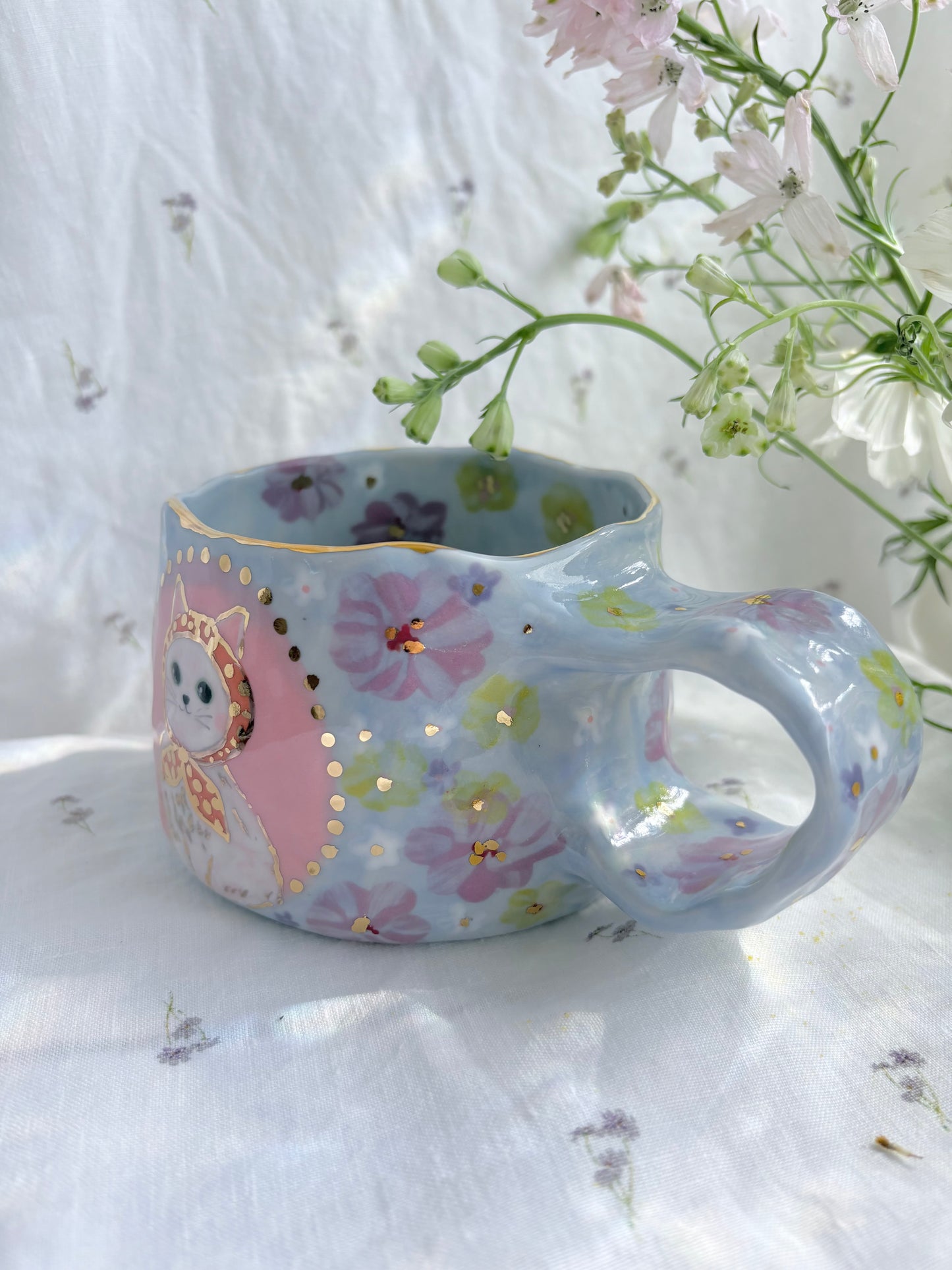 Mochi San 🐱✨Gold Lustre Item ✨