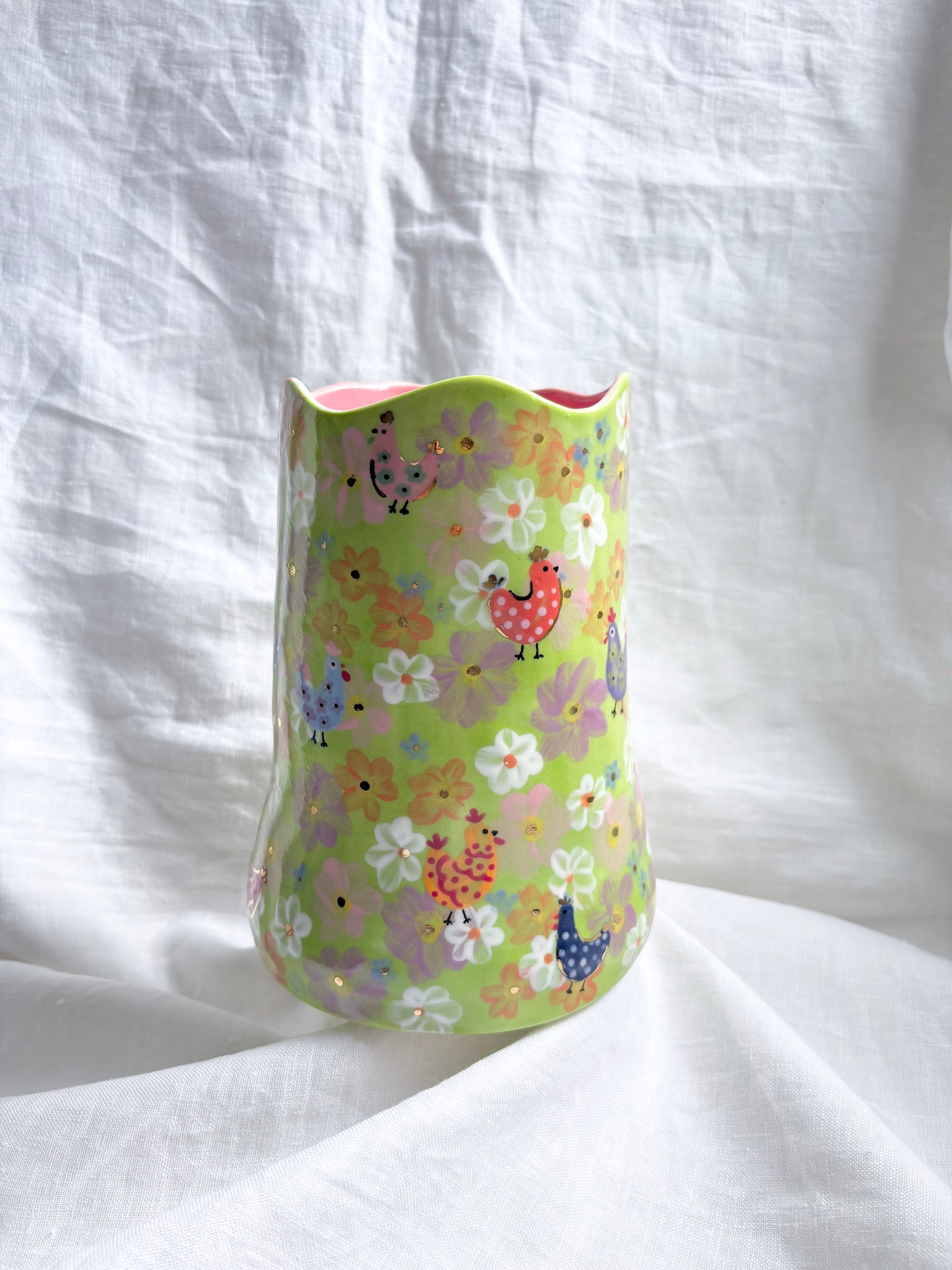 On the farm Vase 🐔💚✨14k Gold Lustre Item ✨