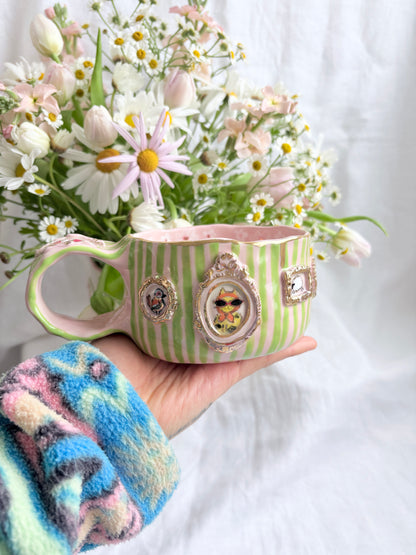 Candy Stripes Pet Gallery  🖼️ 💚 ✨14k Gold Lustre Item ✨