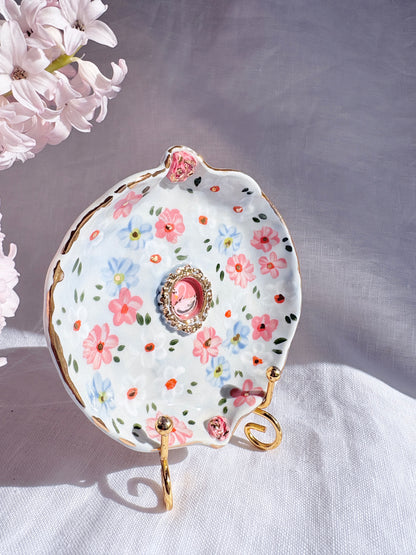 Swan Lake Ring Dish 🦋 🦢✨14k Gold Lustre Item ✨