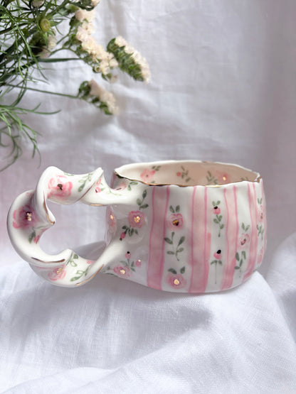 Fairy Goose 🦆 🎀 ✨14k Gold Lustre Item ✨