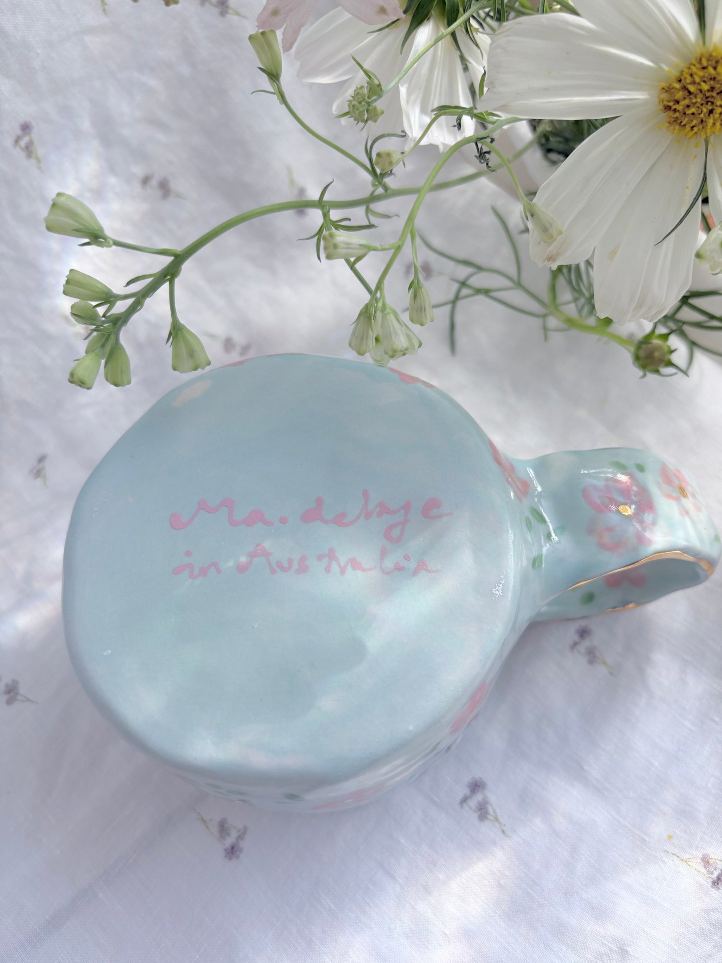 Yuki San 🐱 ✨Gold Lustre Item ✨