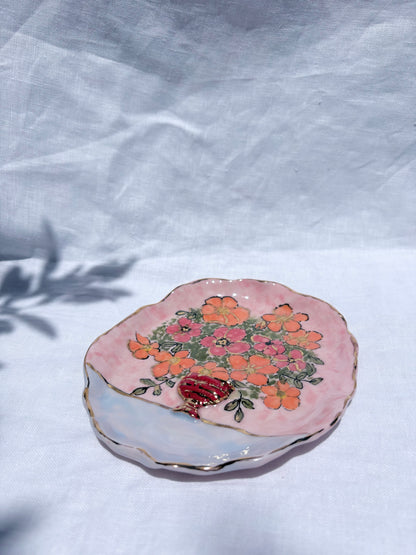 Sunday Morning Trinket 💐✨14k Gold Lustre Item ✨