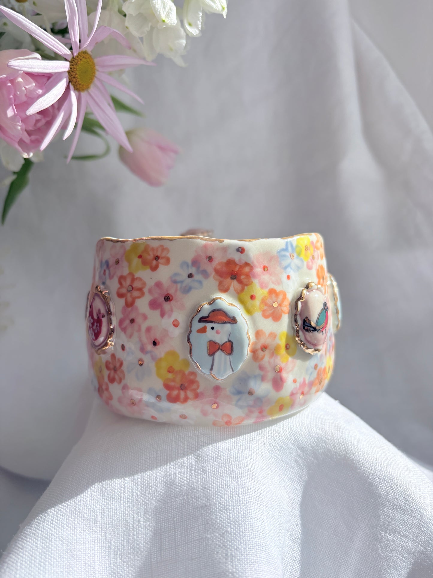 On the farm 🦜🌺 🐥🪿 ✨14k Gold Lustre Item ✨