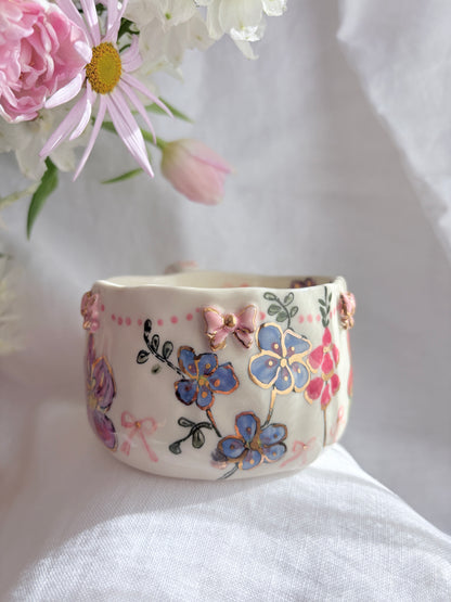 Spring has sprung✨14k Gold Lustre Item ✨
