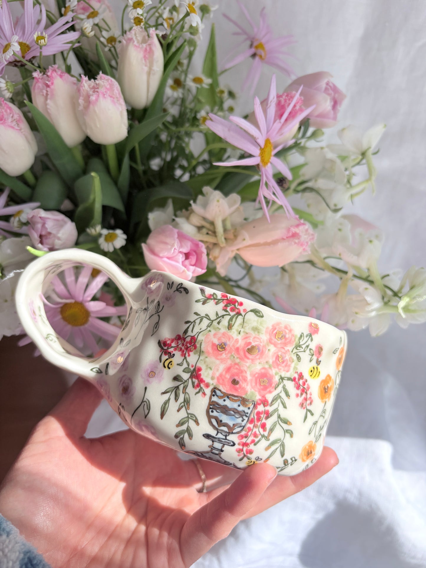 Sunday Morning 💐✨Gold Lustre Item ✨