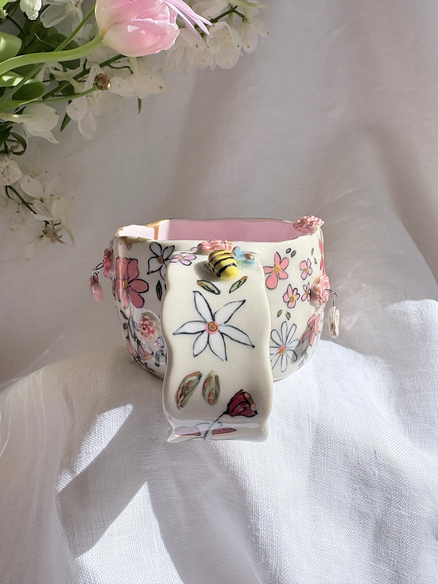 Fairy Garden Charm Mug 🧚‍♀️ 💐✨14k Gold Lustre Item ✨