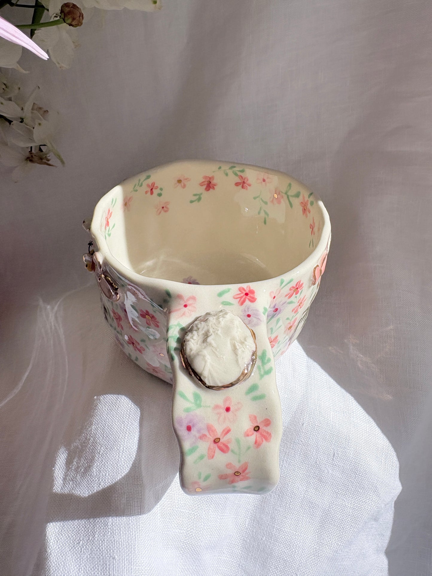 Sunday Morning 🧚‍♀️ 💐 Charm Mug ✨14k Gold Lustre Item ✨