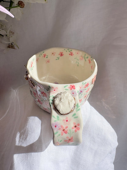 Sunday Morning 🧚‍♀️ 💐 Charm Mug ✨14k Gold Lustre Item ✨