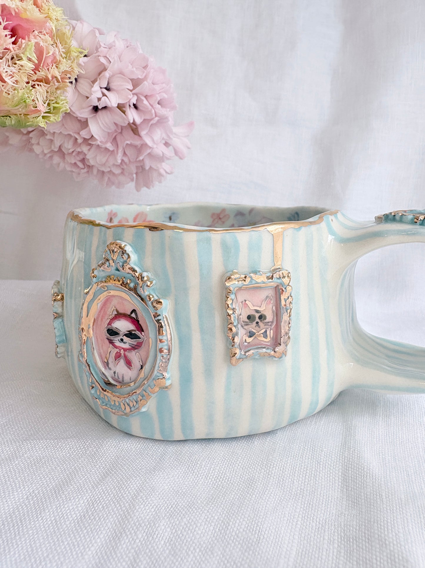 Candy Stripes Pet Gallery  🖼️ 🩵 ✨14k Gold Lustre Item ✨